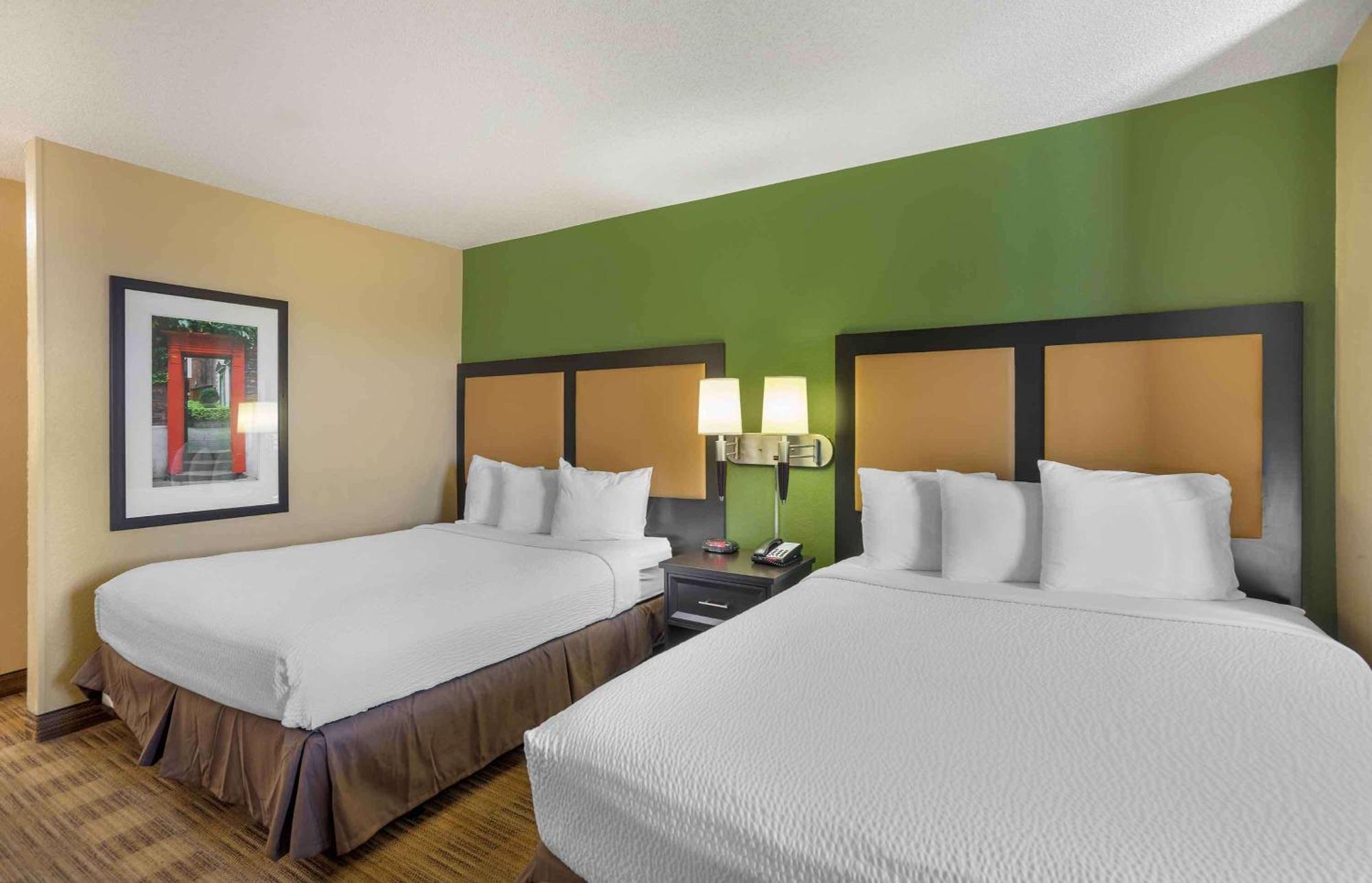 Extended America - Nashville - - South Brentwood