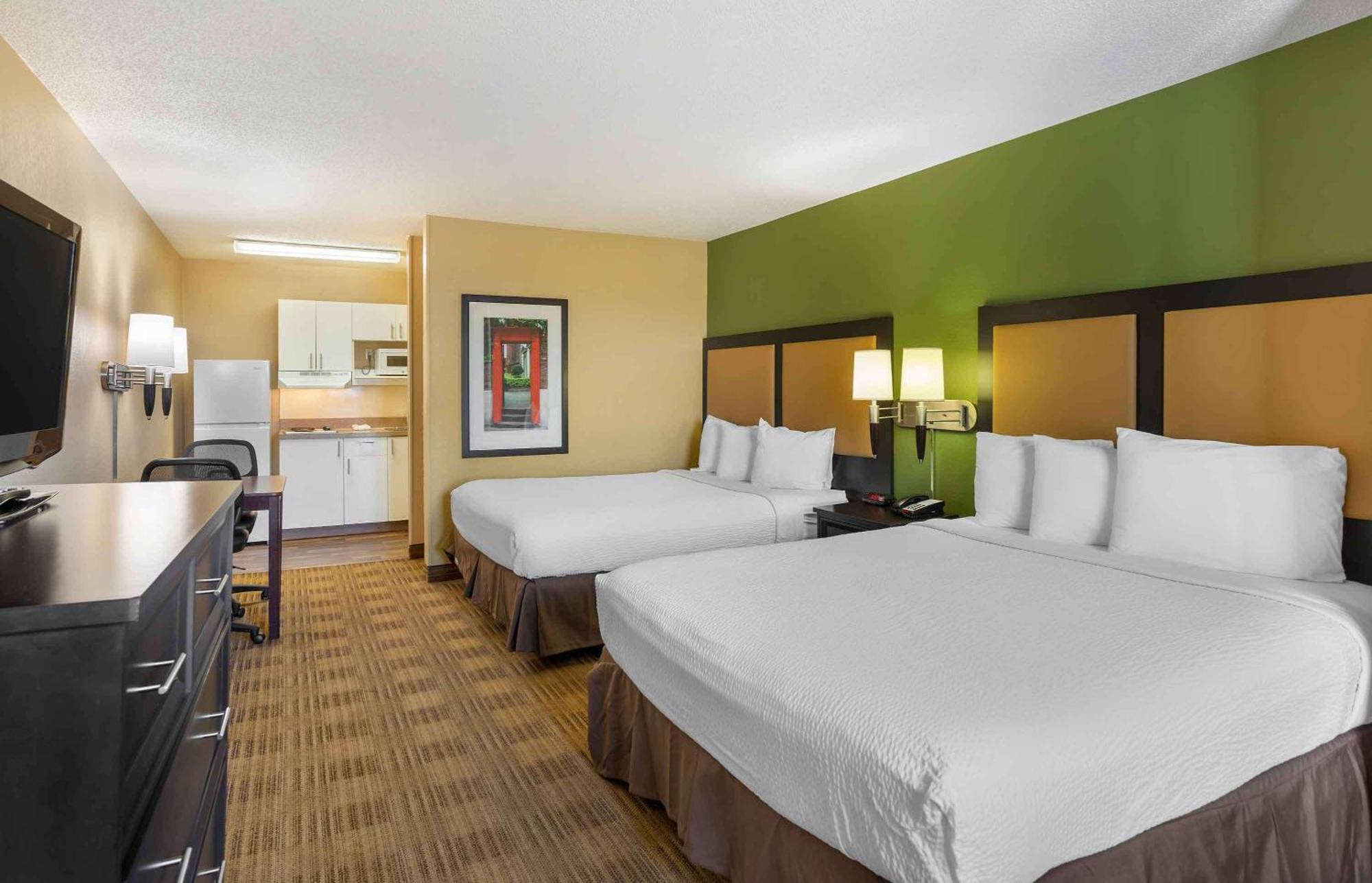 Extended America - Nashville - - South Brentwood